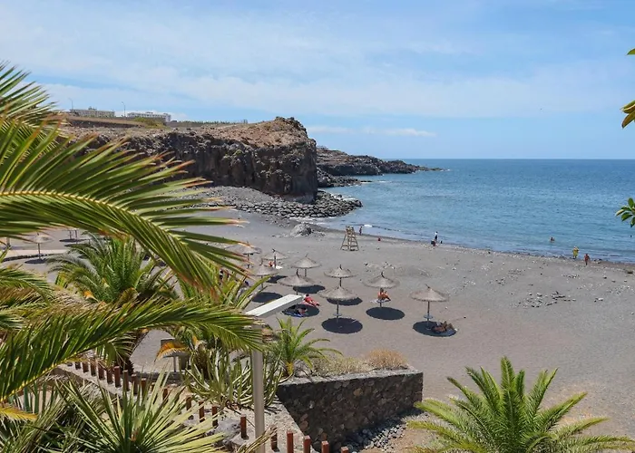 דירה Elegant Sunny Terrace *