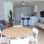 Apartman Elegant Sunny Terrace