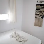 Elegant Sunny Terrace Apartman *