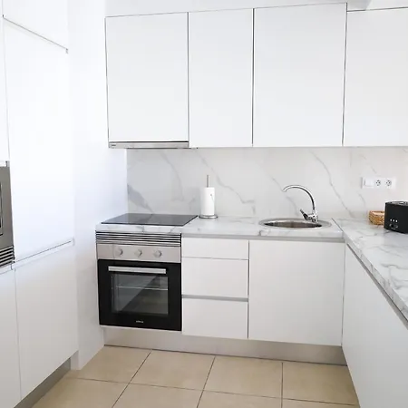 Apartment Elegant Sea View