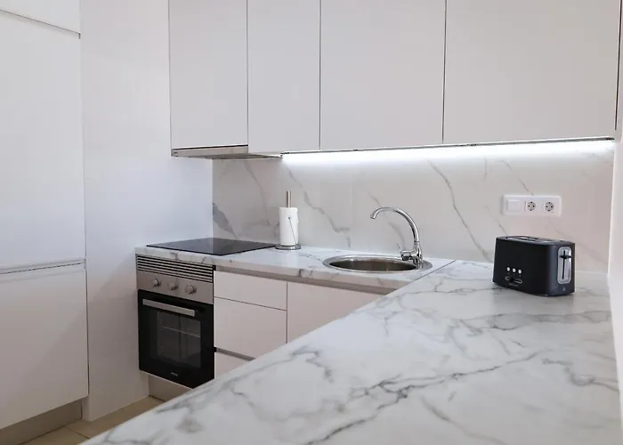 Elegant Sunny Terrace *